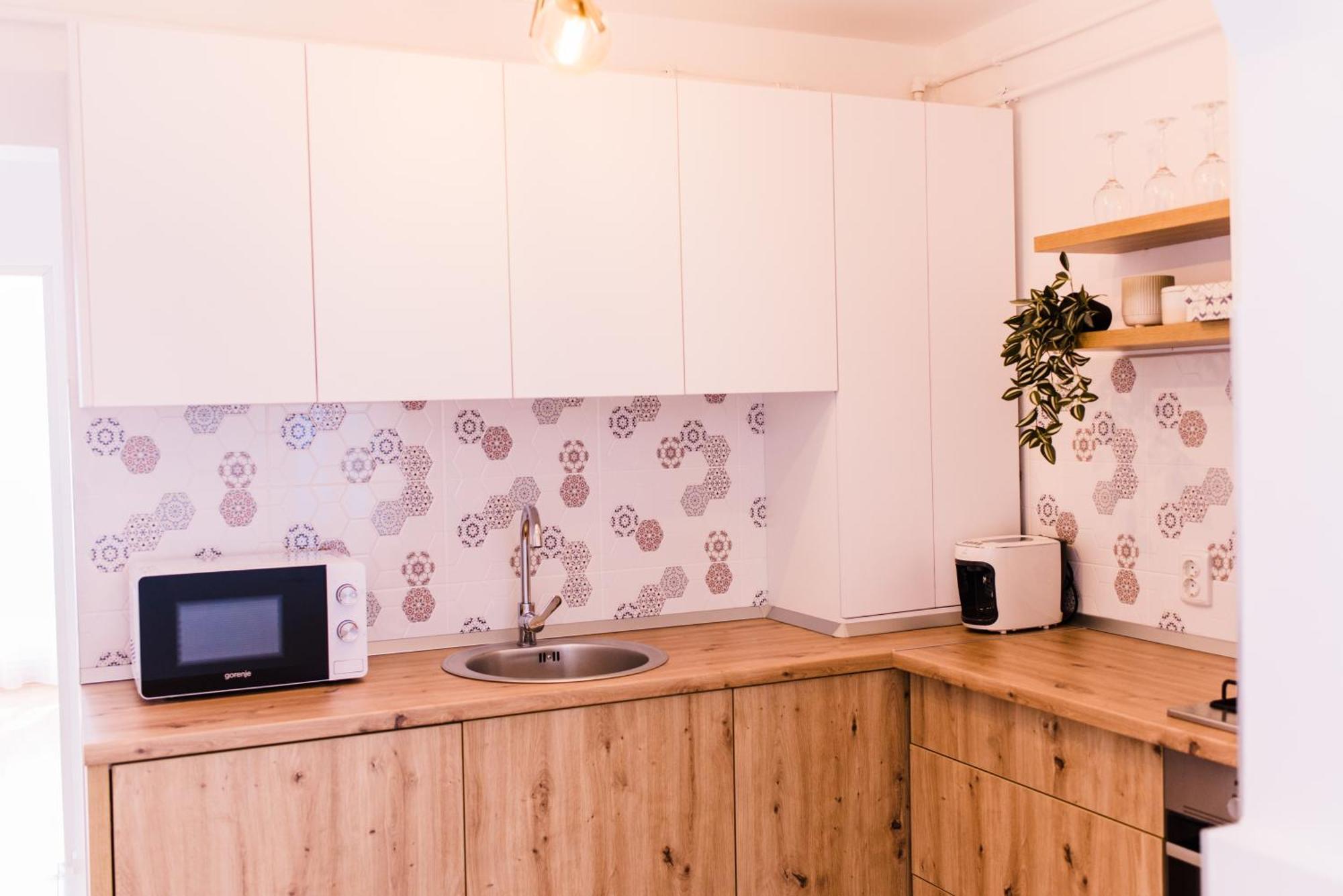 Riverside White Apartment ซาตูมาเร ภายนอก รูปภาพ